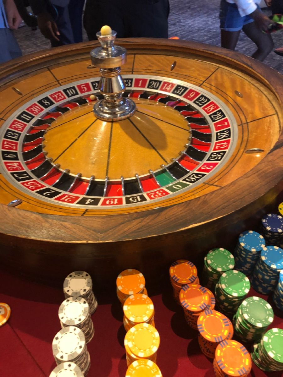 Free کھلاڑیوں کے لیے لائیو کیسینو سیکشن